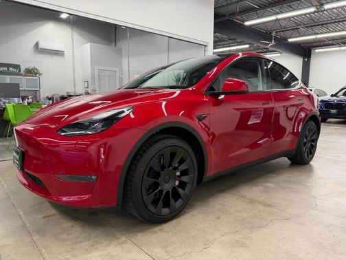 2023 Tesla Model Y Long Range Dual Motor All-Wheel Drive