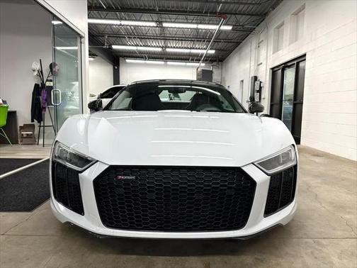 2018 Audi R8 5.2 V10 plus