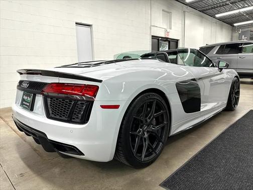 2018 Audi R8 5.2 V10 plus