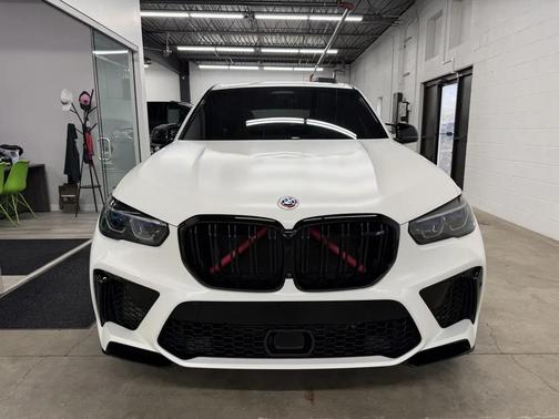 Alpine White 2023 BMW X5 M Base
