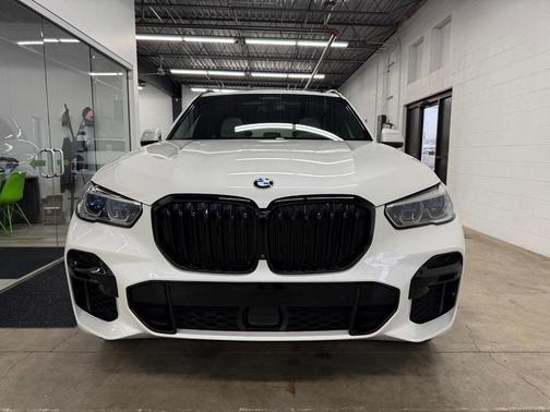 2023 BMW X5 M50i
