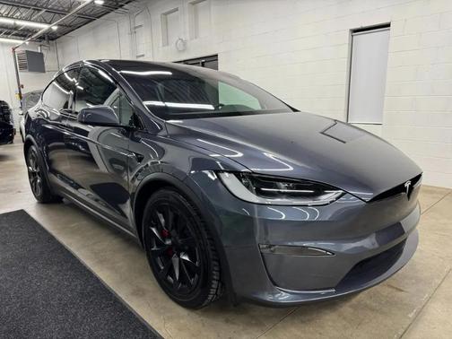 2023 Tesla Model X Plaid