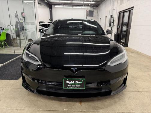 2021 Tesla Model S Plaid