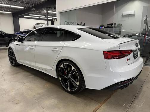 Glacier White Metallic 2024 Audi S5 Premium Plus TFSI quattro Tiptronic