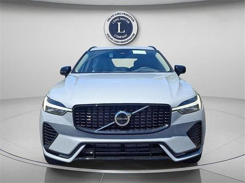 2025 Volvo XC60 Plug-In Hybrid T8 Plus