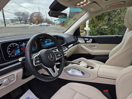 2022 Mercedes-Benz GLS 450 4MATIC