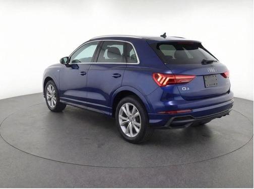 2021 Audi Q3 45 S line Premium
