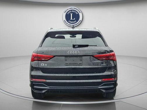 2021 Audi Q3 45 S line Premium