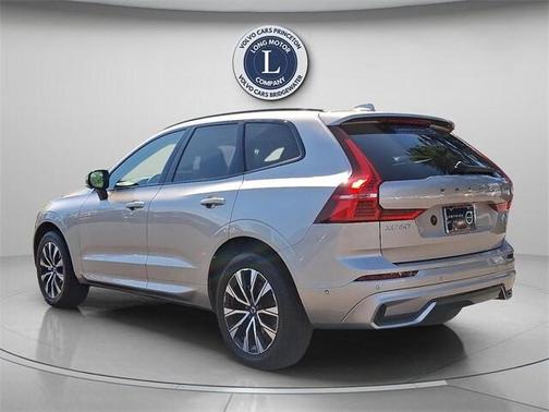 2025 Volvo XC60 B5 Plus