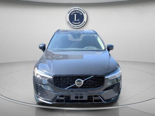 4DR 2025 Volvo XC60 B5 Core