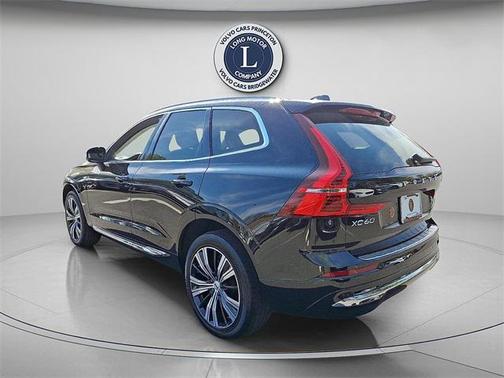 2022 Volvo XC60 B5 Inscription