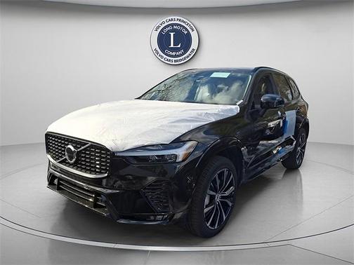 2025 Volvo XC60 B5 Plus