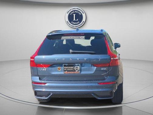 Blue 2024 Volvo XC60 B5 Core