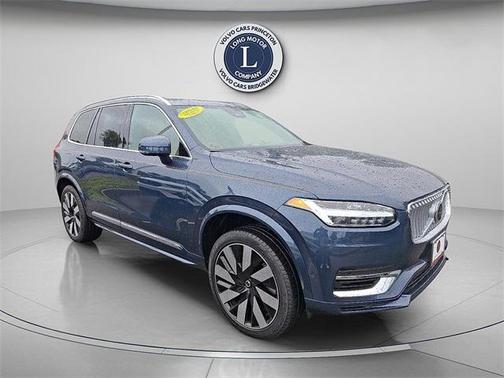 2024 Volvo XC90 Recharge Plug-In Hybrid T8 Ultimate Bright Theme 7-Seater