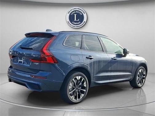 2026 Volvo XC60 Plug-In Hybrid T8 Ultra