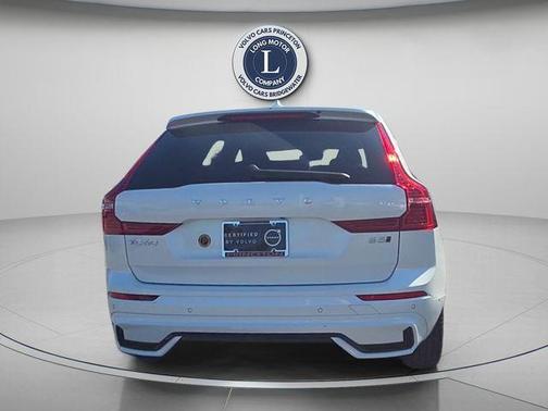 2025 Volvo XC60 B5 Plus