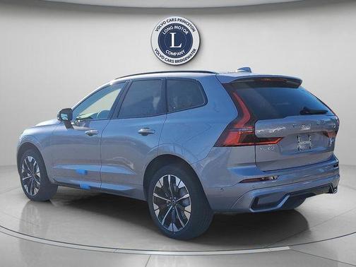 2026 Volvo XC60 B5 Plus