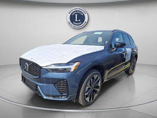 Denim Blue Metallic 2026 Volvo XC60 B5 Plus
