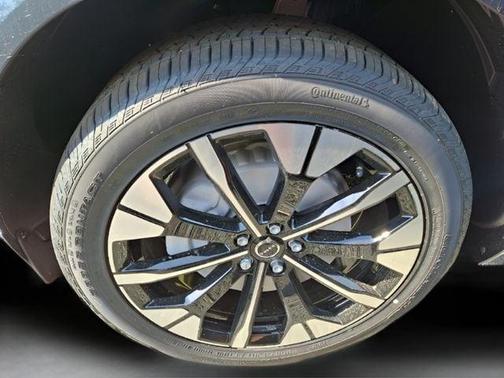 Denim Blue Metallic 2026 Volvo XC60 B5 Plus