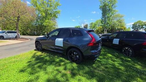 Denim Blue Metallic 2026 Volvo XC60 B5 Ultra Black Edition