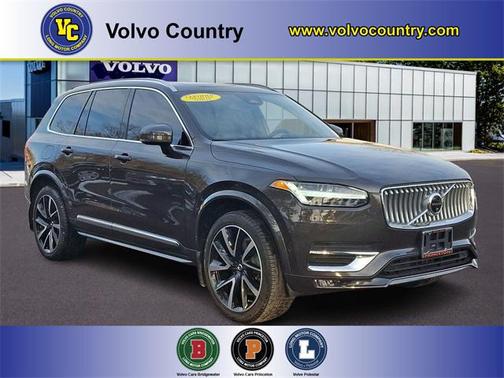 2024 Volvo XC90 B6 Ultimate Bright Theme 7-Seater