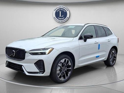 2026 Volvo XC60 B5 Plus