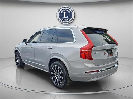 2025 Volvo XC90 B6 Plus 7-Seater