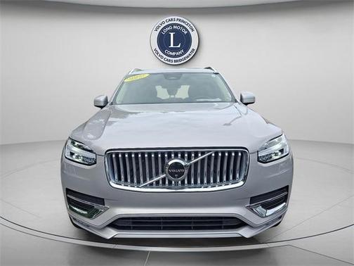 2025 Volvo XC90 B6 Plus 7-Seater