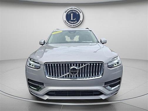 2025 Volvo XC90 B6 Plus 7-Seater