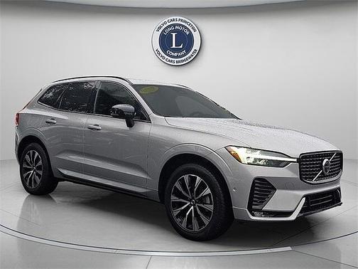 2025 Volvo XC60 Plus