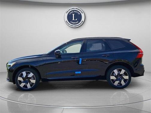 2025 Volvo XC60 Plug-In Hybrid T8 Plus