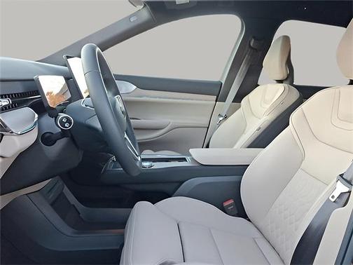 2025 Volvo EX90 Twin Motor Performance Ultra 6-Seater