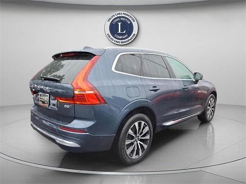 2023 Volvo XC60 B5 Plus Bright Theme