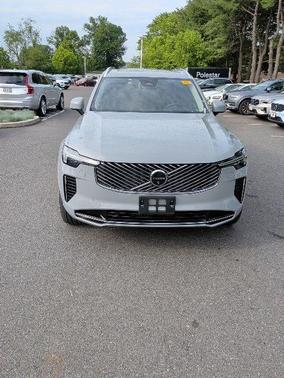 4DR 2025 Volvo XC90 B5 Plus