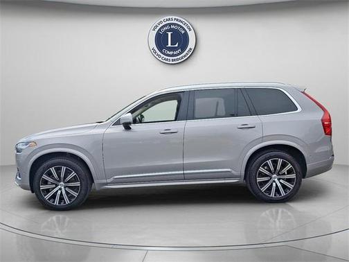 2025 Volvo XC90 B6 Plus 7-Seater