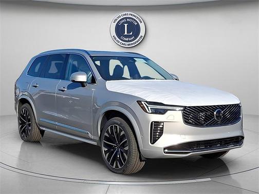 2025 Volvo XC90 B5 Plus 6-Seater