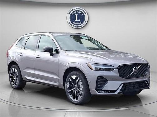 2026 Volvo XC60 B5 Plus