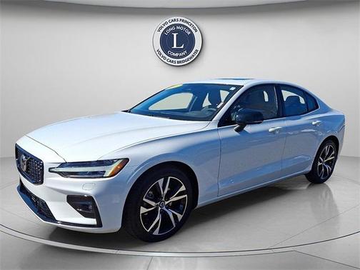 2025 Volvo S60 B5 Core