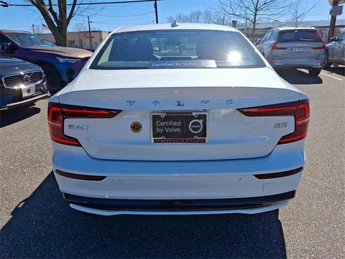 2025 Volvo S60 B5 Core