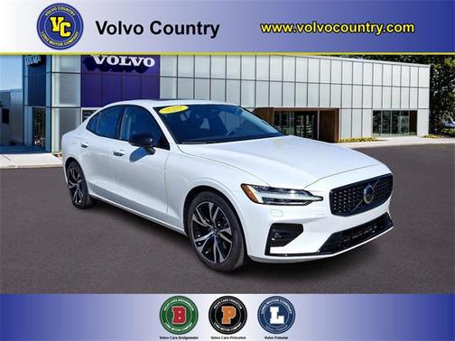 2025 Volvo S60 B5 Core