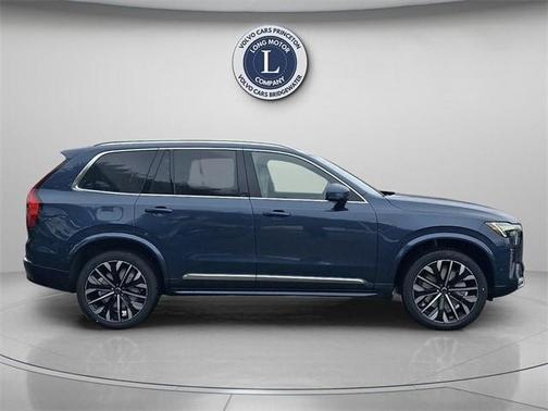 2026 Volvo XC90 B6 Plus 7-Seater
