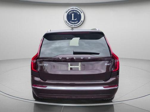 Onyx Black Metallic 2026 Volvo XC90 B6 Plus 7-Seater