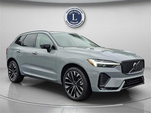 2026 Volvo XC60 B5 Ultra