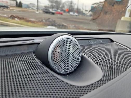 2024 Volvo S90 Recharge Plug-In Hybrid T8 Ultimate