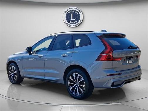 2025 Volvo XC60 B5 Plus