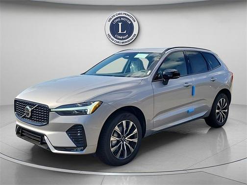 2025 Volvo XC60 Core