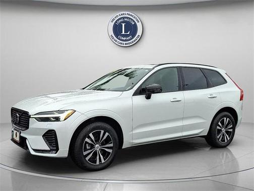 2025 Volvo XC60 B5 Core