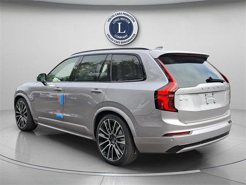 2026 Volvo XC90 B6 Ultra Dark Theme 7-Seater