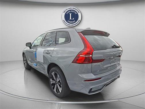 2025 Volvo XC60 Plug-In Hybrid T8 Plus
