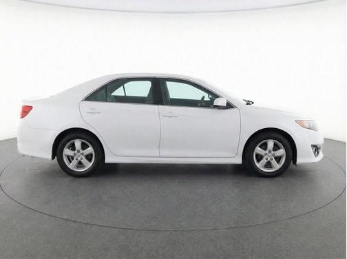 2013 Toyota Camry LE